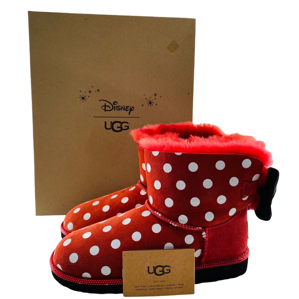 NEW UGG X Disney Minnie Sweetie Bow Polka Dot Shearling Sheepskin Boot Size 7 - Picture 1 of 16